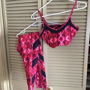 Leggings and sports bra set